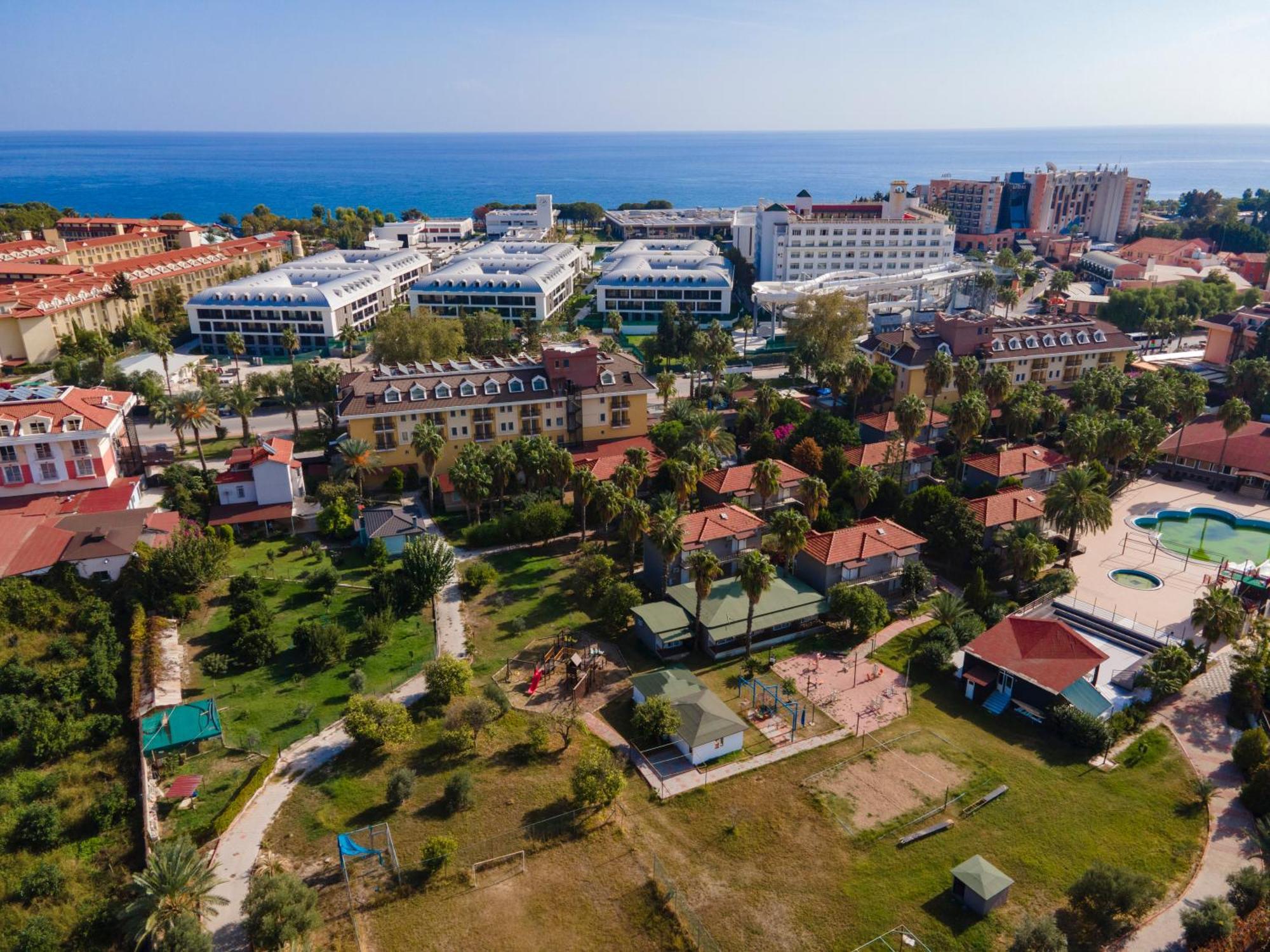 Mir'Amor Garden Resort Hotel アンタルヤ エクステリア 写真