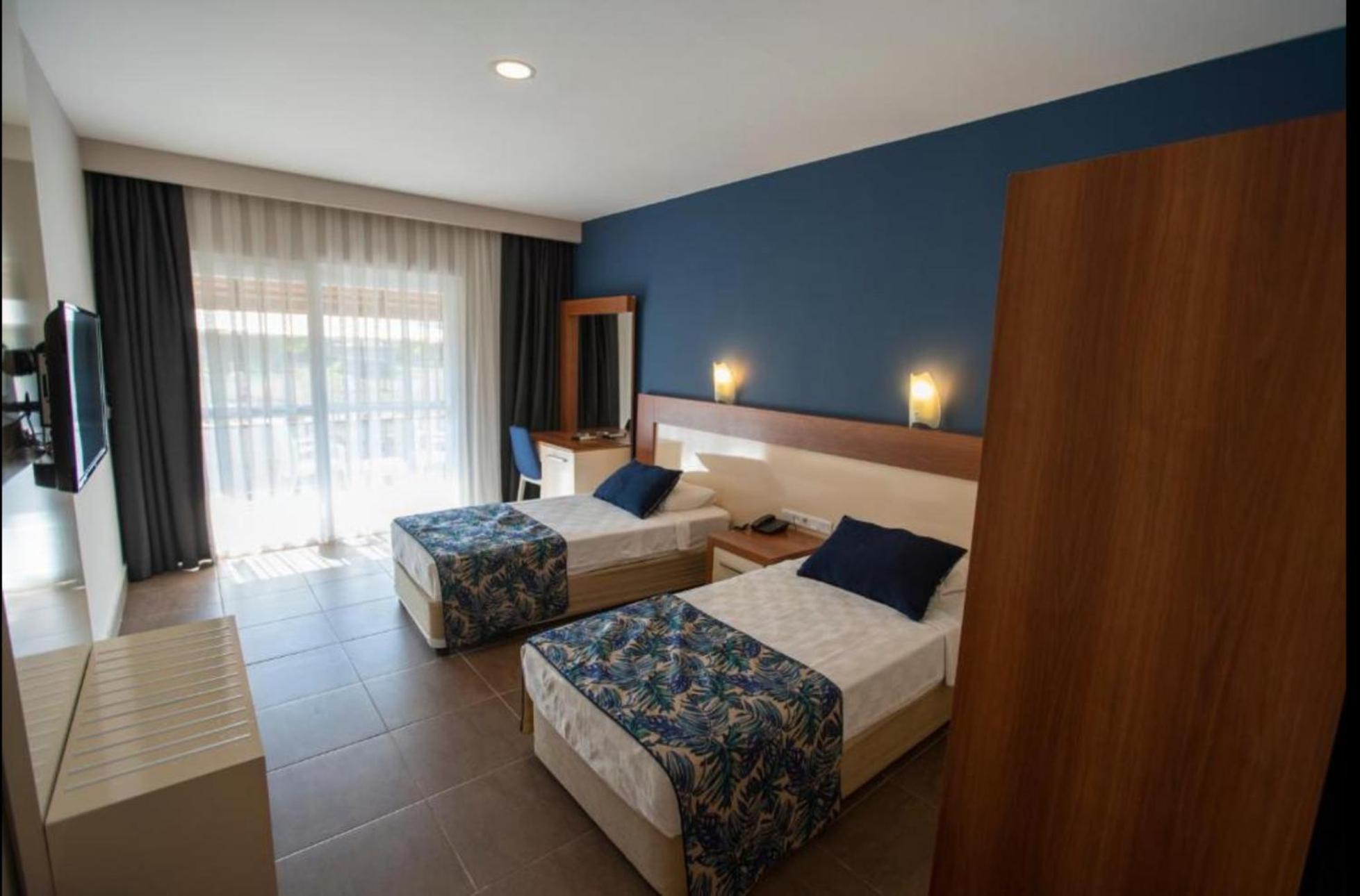 Mir'Amor Garden Resort Hotel アンタルヤ エクステリア 写真